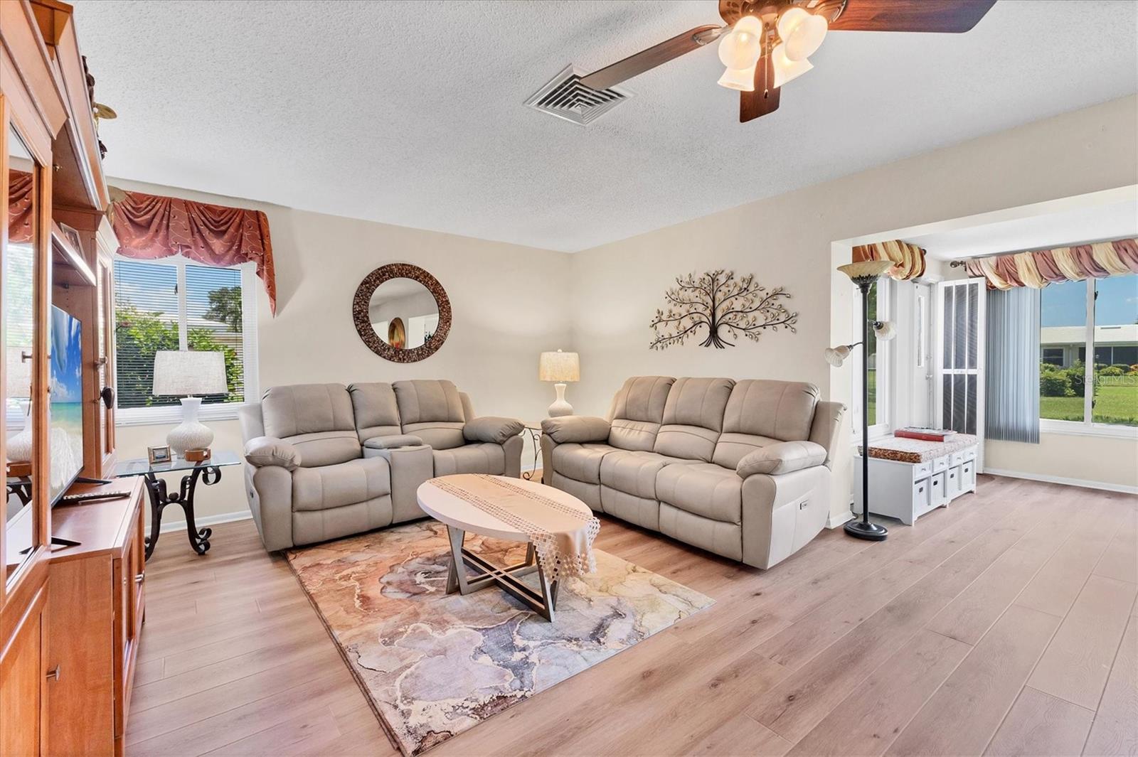 VILLAGE GREEN OF BRADENTON SECTION TWO - Residential
