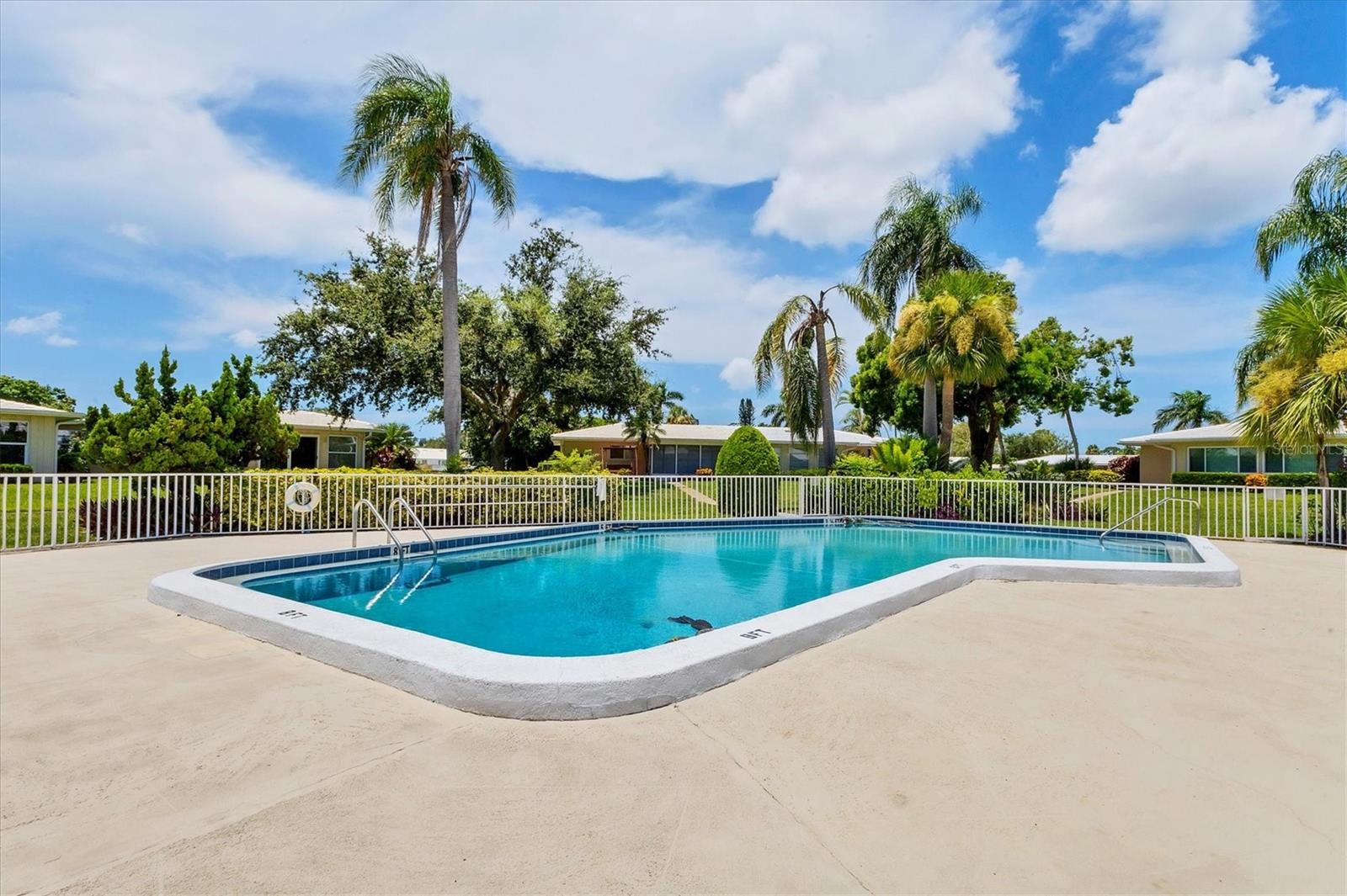 VILLAGE GREEN OF BRADENTON SECTION TWO - Residential