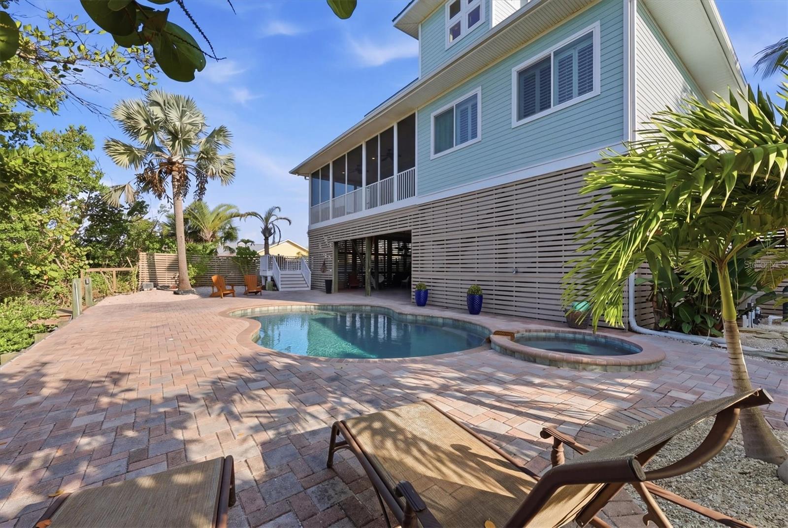 PALM ISLAND ESTATE - Residential