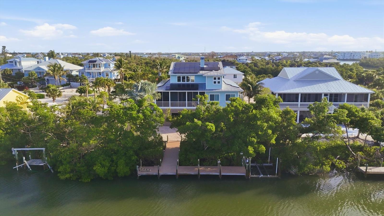 PALM ISLAND ESTATE - Residential