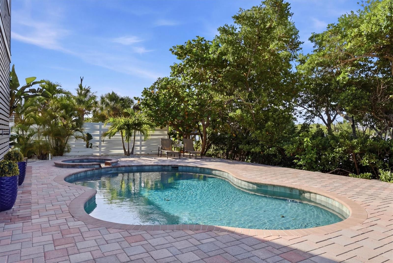 PALM ISLAND ESTATE - Residential