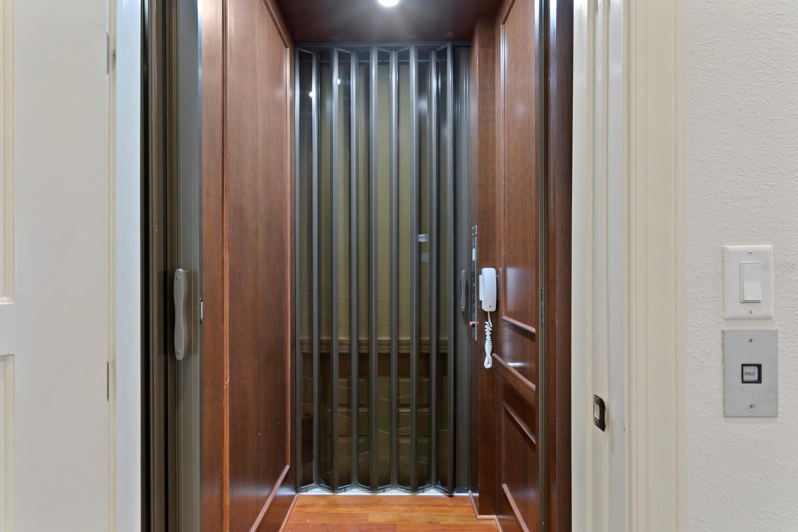 SOUTH CSWY ISLE YACHT CLUB 5TH ADD - Residential