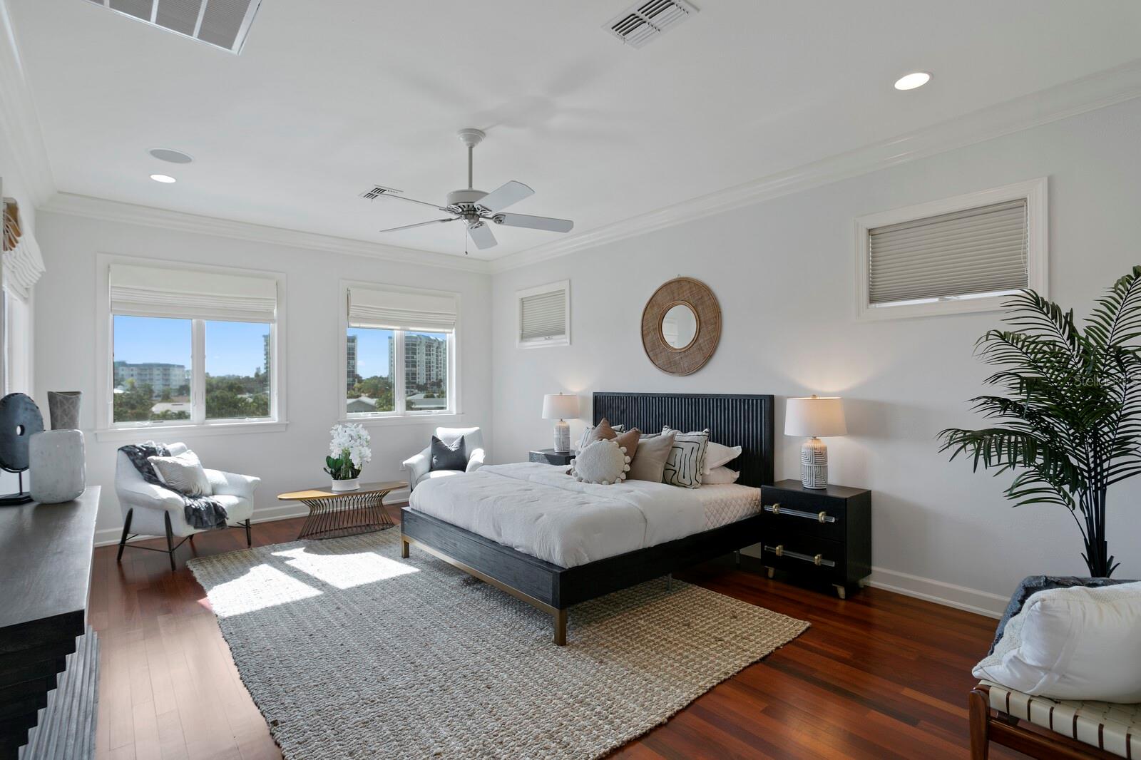 SOUTH CSWY ISLE YACHT CLUB 5TH ADD - Residential