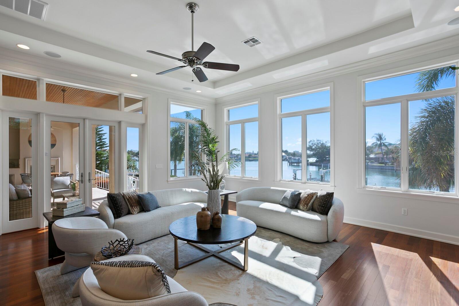 SOUTH CSWY ISLE YACHT CLUB 5TH ADD - Residential