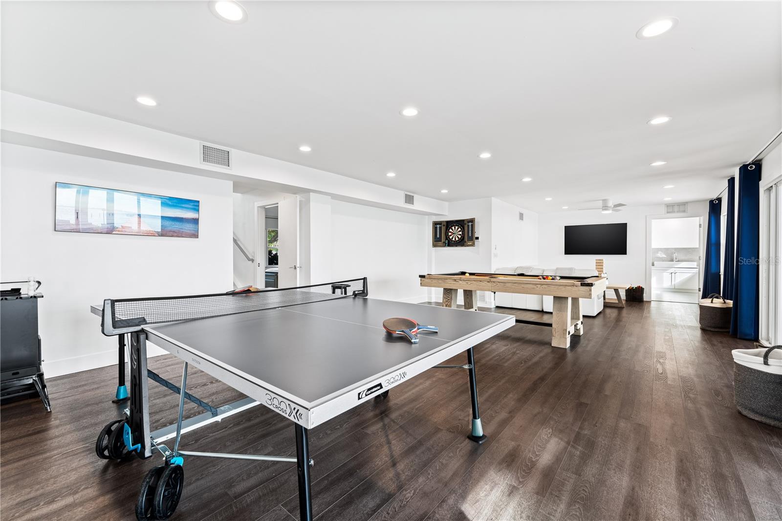 CONQUISTADOR BAYSIDE - Residential