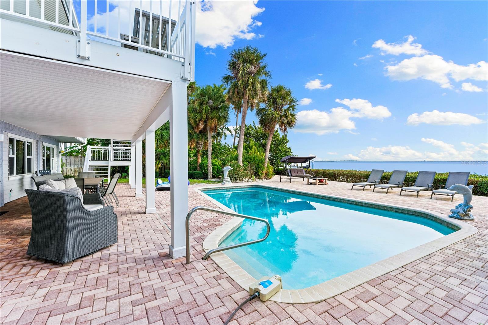 CONQUISTADOR BAYSIDE - Residential