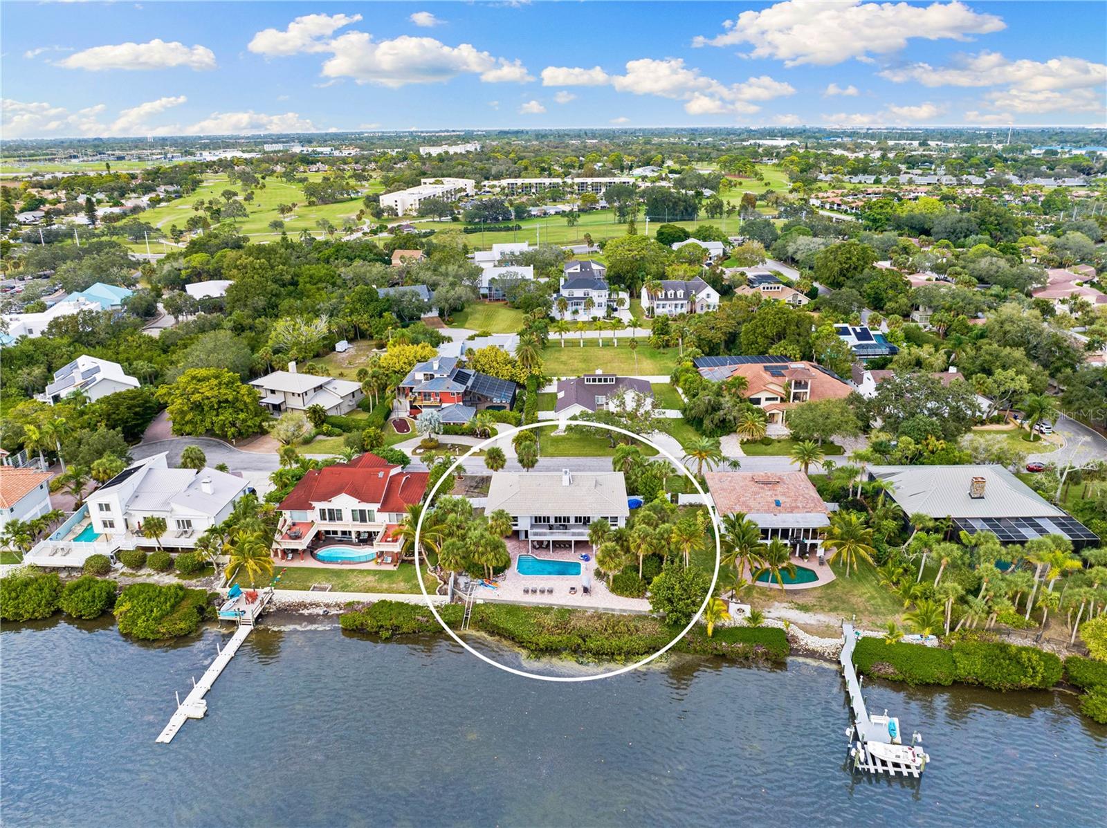 CONQUISTADOR BAYSIDE - Residential