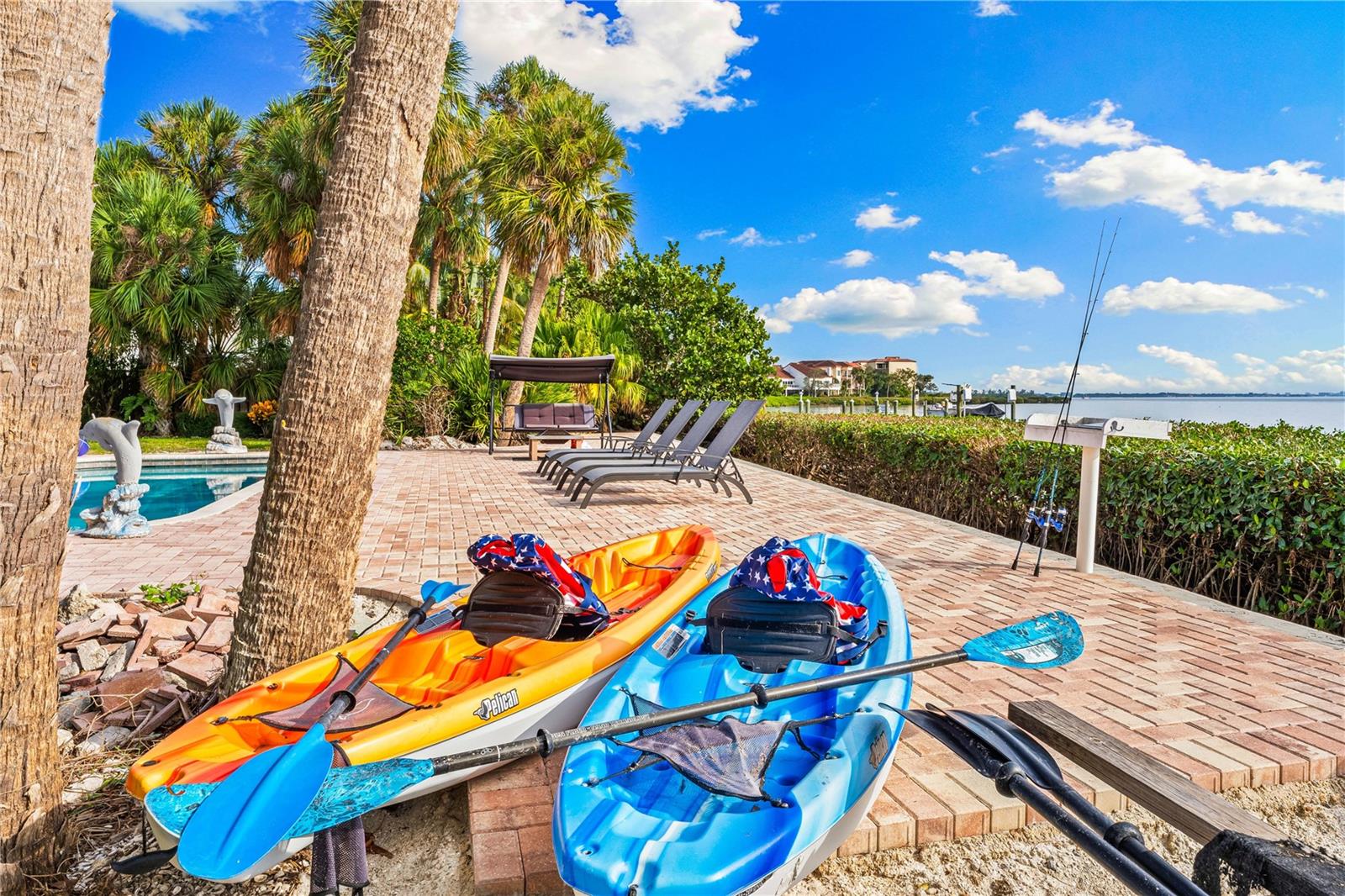 CONQUISTADOR BAYSIDE - Residential