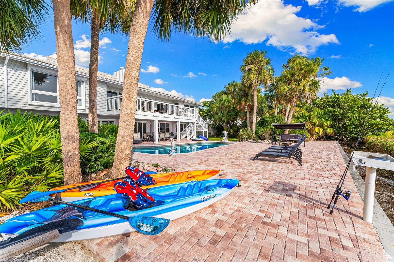 CONQUISTADOR BAYSIDE - Residential