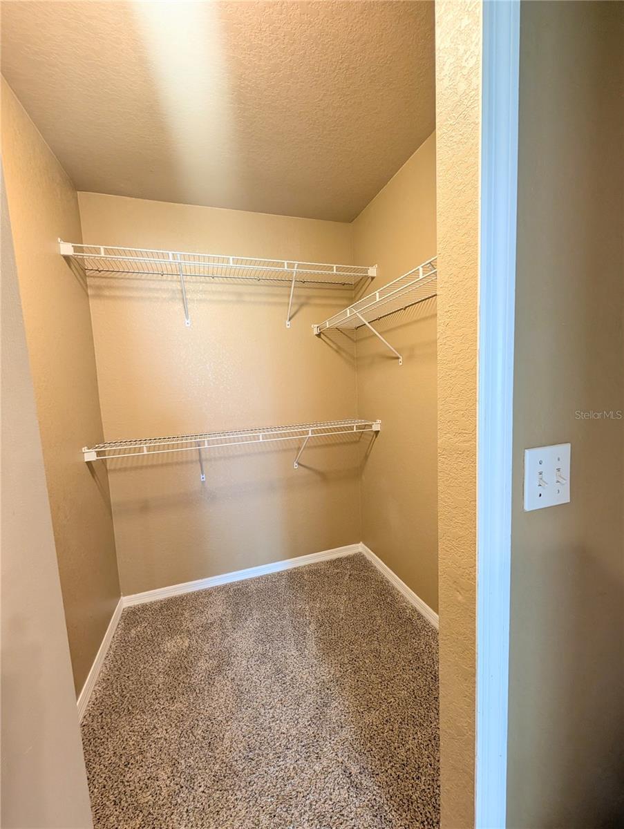 ADMIRALS WALK - Residential