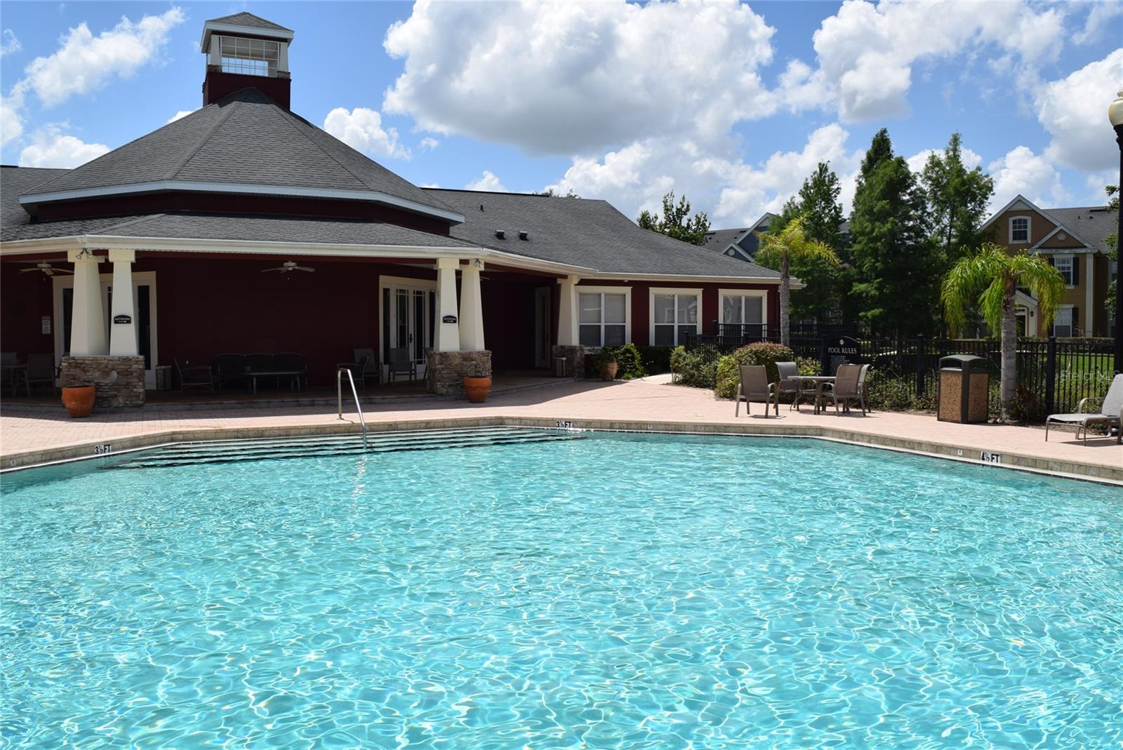 ADMIRALS WALK - Residential