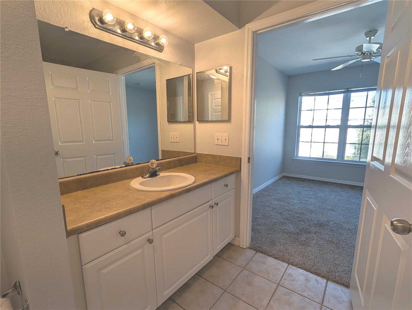 ADMIRALS WALK - Residential