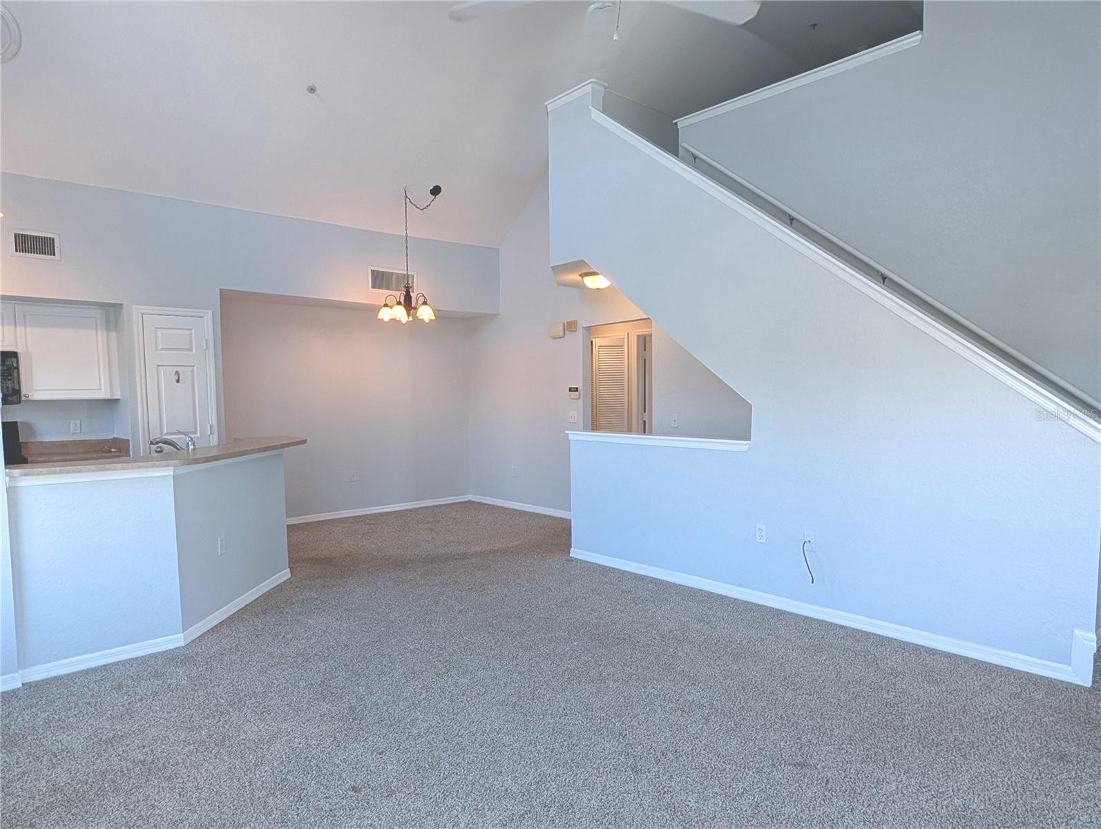 ADMIRALS WALK - Residential