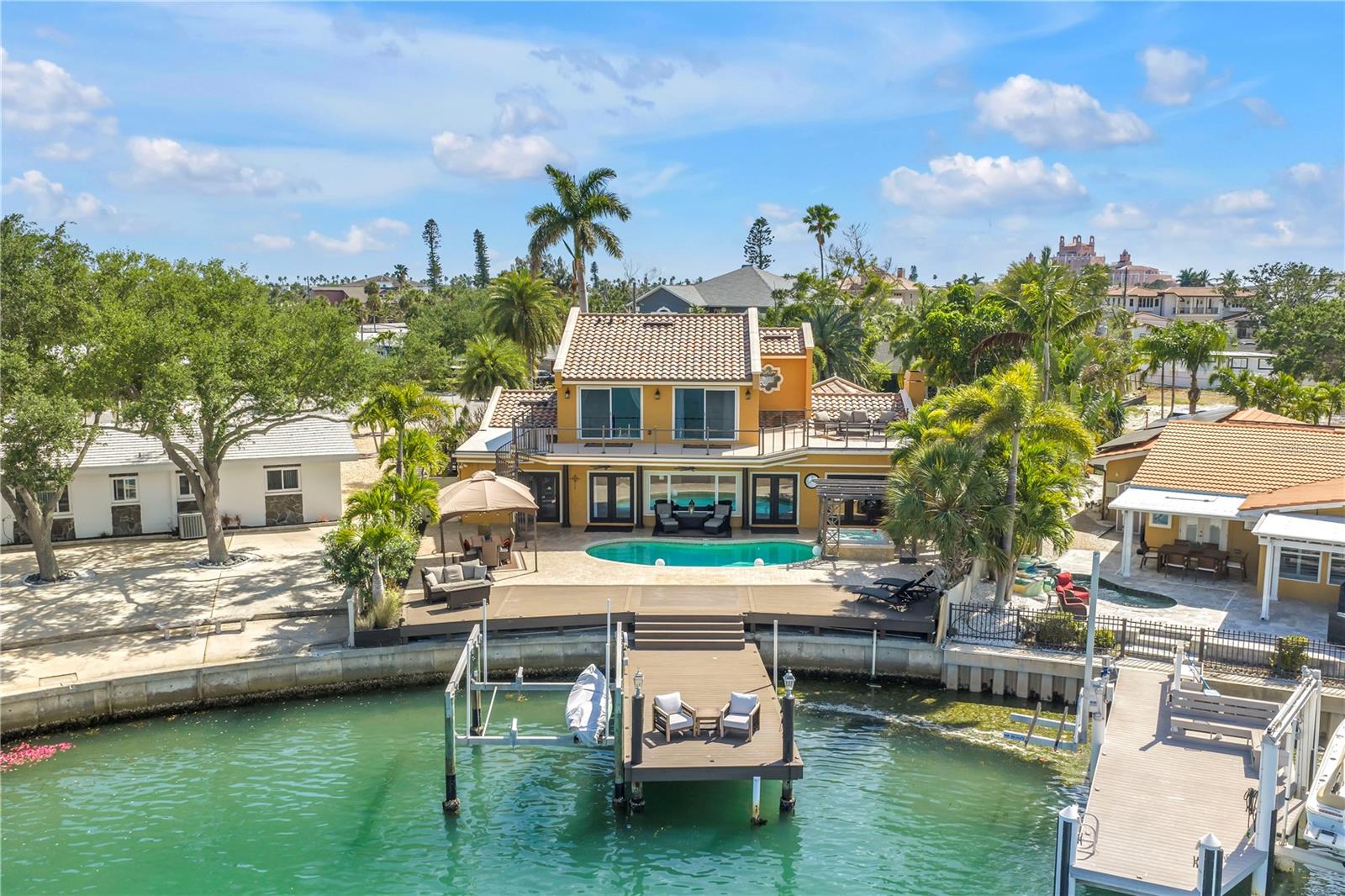 BELLE VISTA POINT - Residential