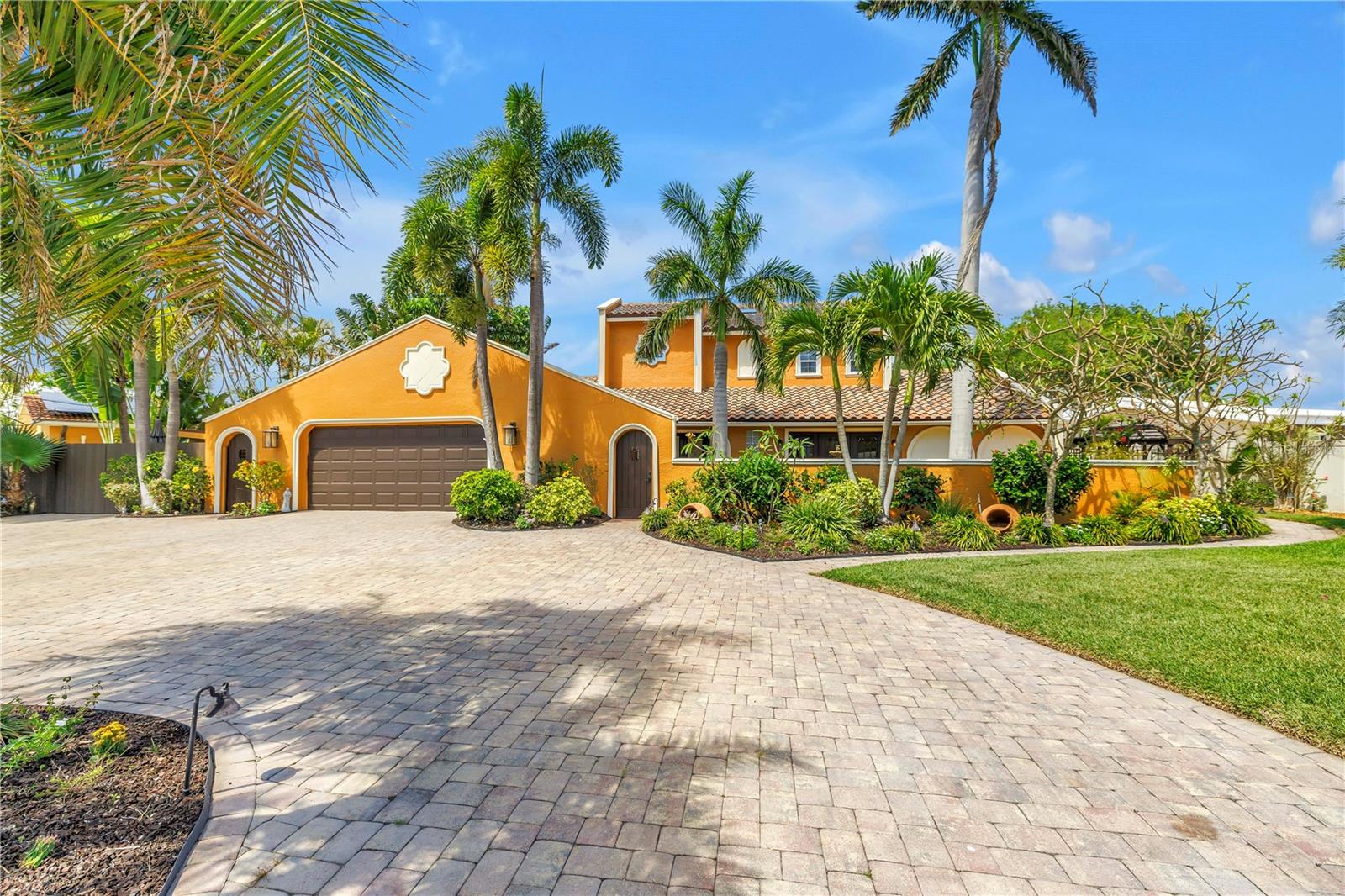 BELLE VISTA POINT - Residential