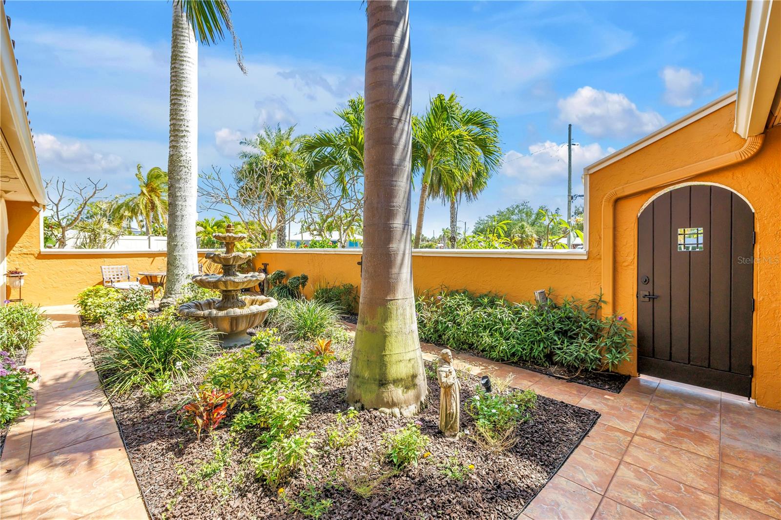 BELLE VISTA POINT - Residential