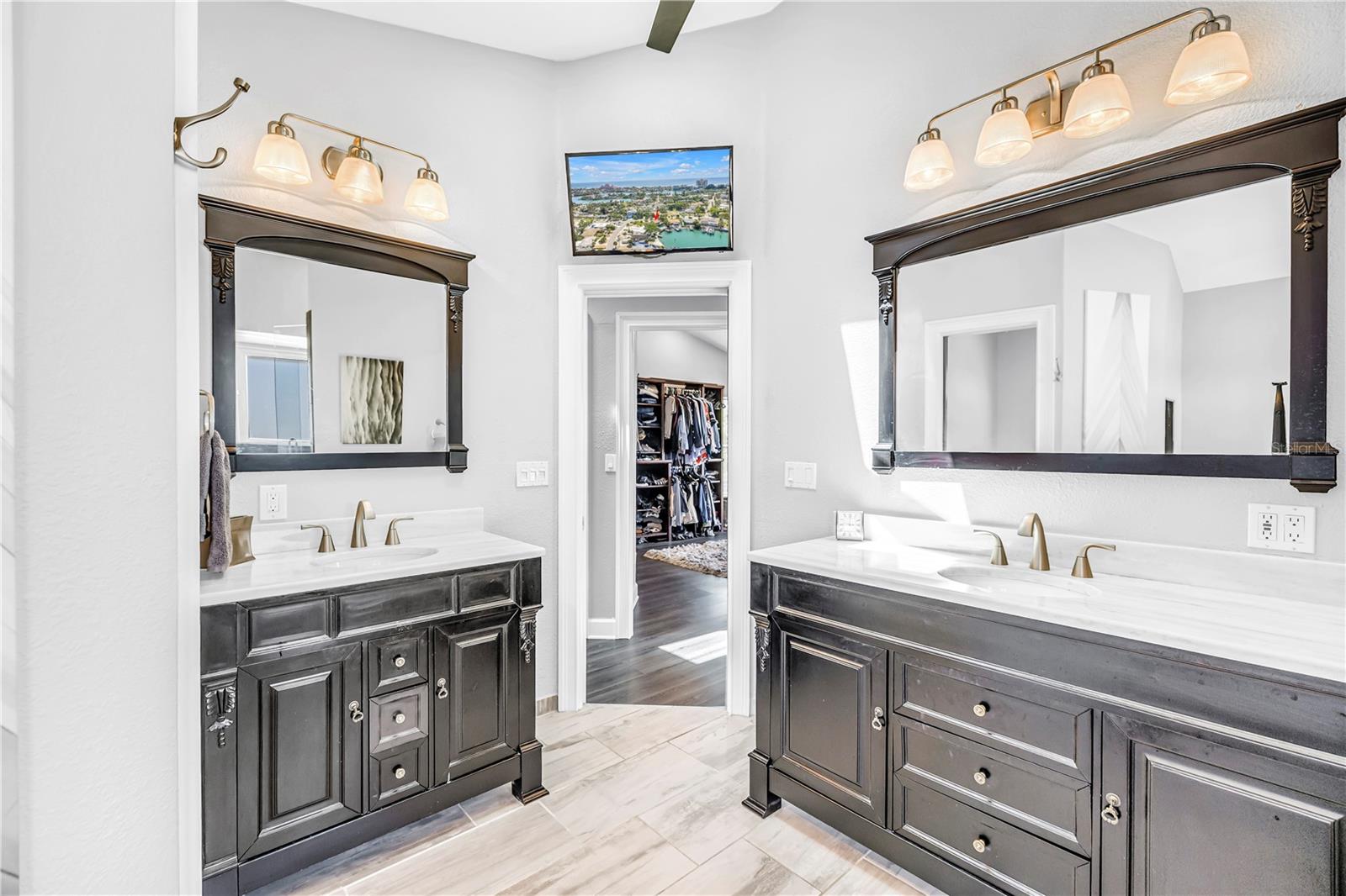BELLE VISTA POINT - Residential