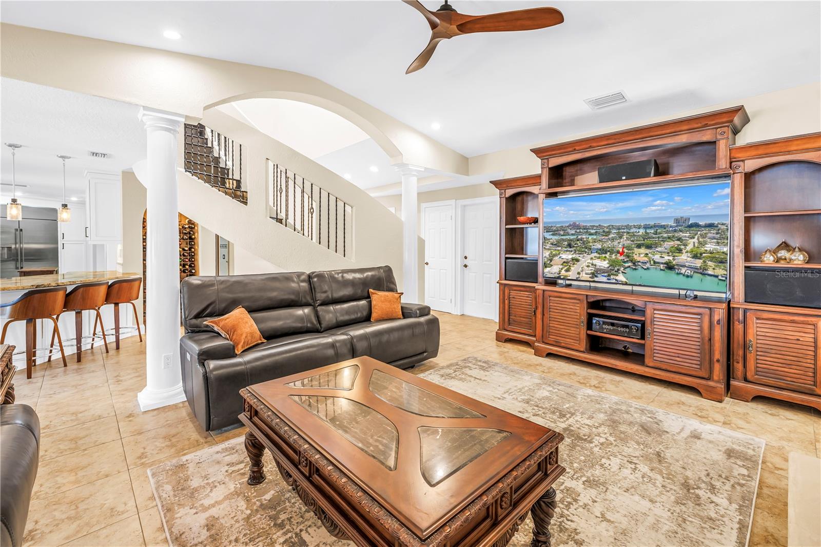 BELLE VISTA POINT - Residential