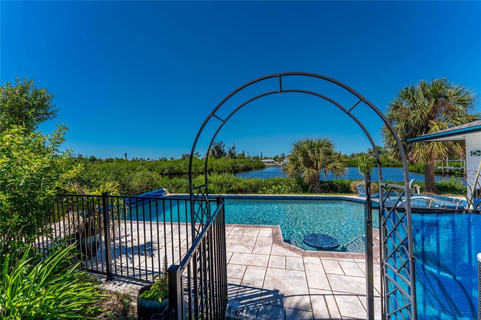 DEER CREEK COVE - Residential