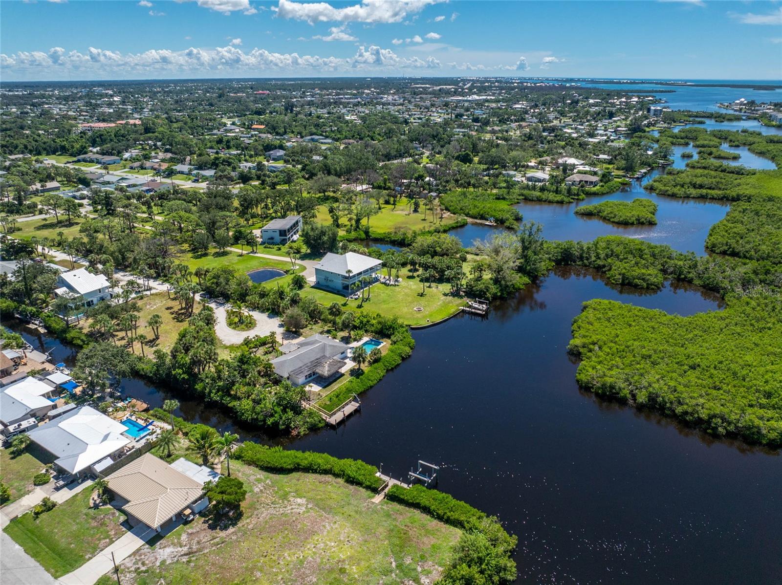 DEER CREEK COVE - Residential