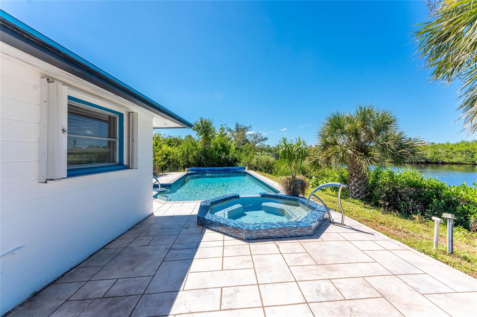 DEER CREEK COVE - Residential