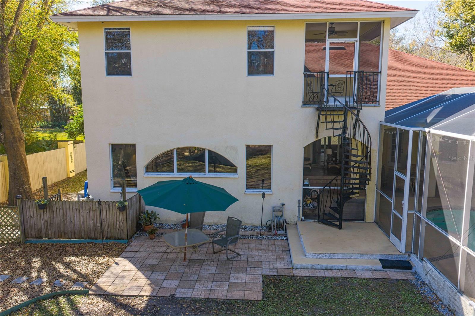 KEYSTONE GROVE LAKES - Residential