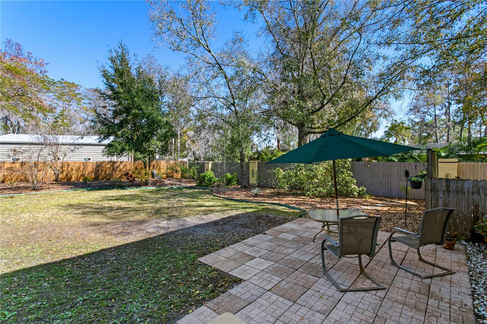 KEYSTONE GROVE LAKES - Residential