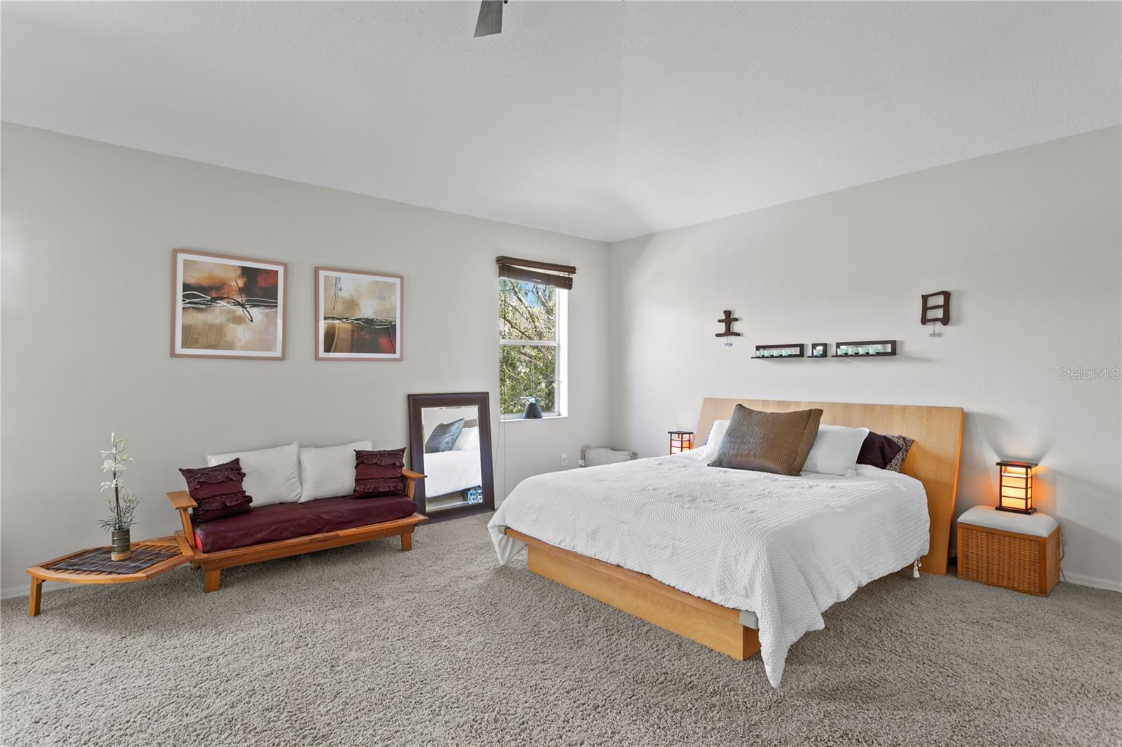 KEYSTONE GROVE LAKES - Residential