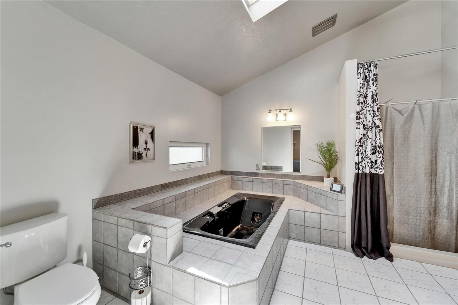 LOT A HENSONVILLE III SUB - Residential