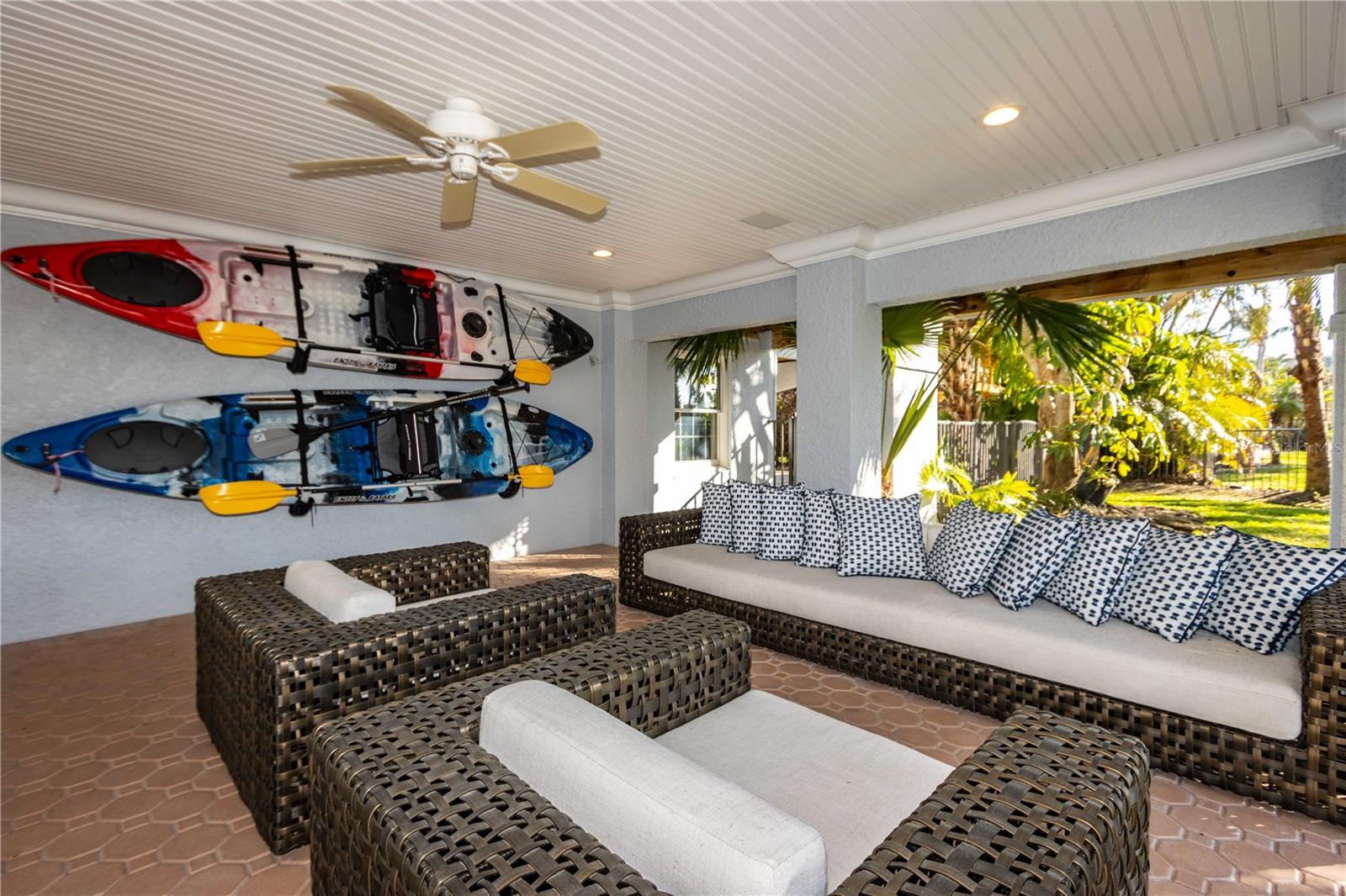 KENSINGTON OAKS - Residential