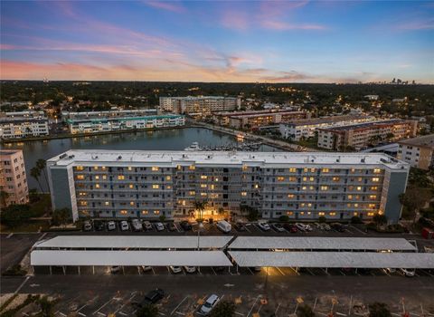 Photo of 5925 Shore Boulevard S #608, Gulfport, FL 33707 (MLS # TB8429200)