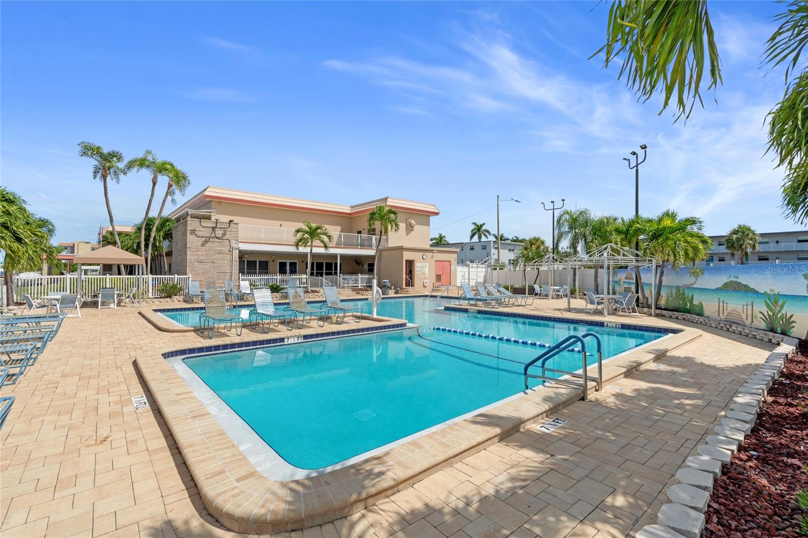 TOWN SHORES OF GULFPORT - Residential