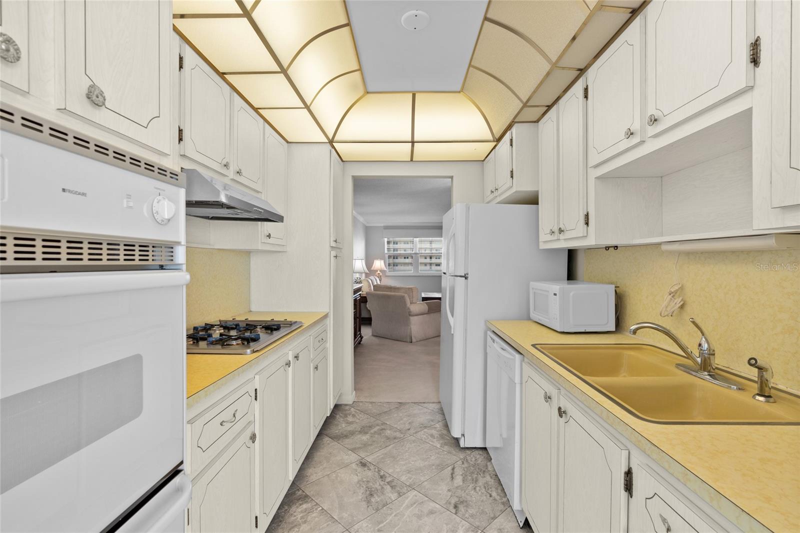 TOWN SHORES OF GULFPORT - Residential