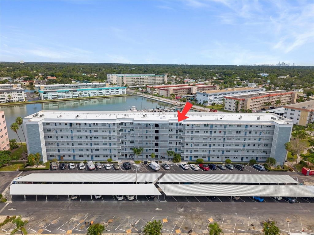 Photo of 5925 Shore Boulevard S #608, Gulfport, FL 33707 (MLS # TB8429200)