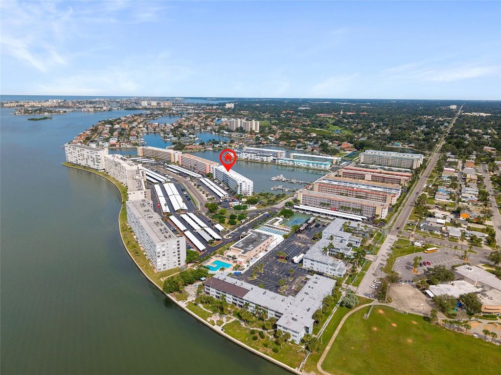 Photo of 5925 Shore Boulevard S #608, Gulfport, FL 33707 (MLS # TB8429200)