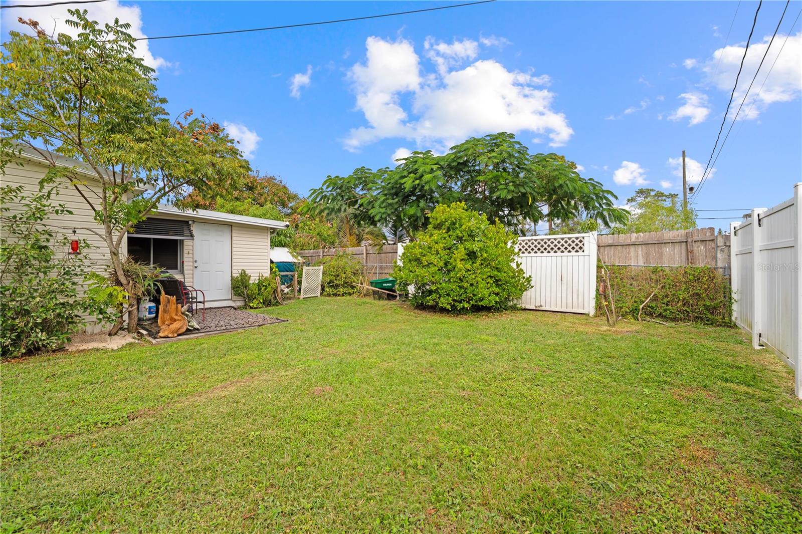 PINE GROVE PARK - Residential