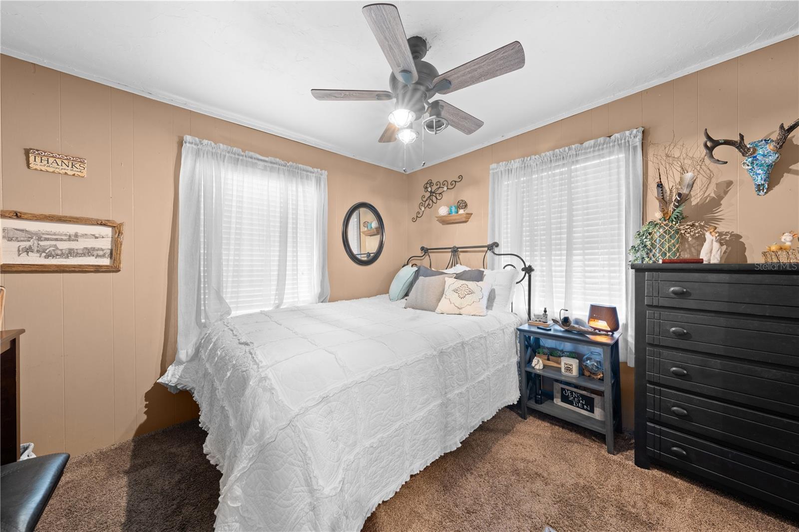 PINE GROVE PARK - Residential