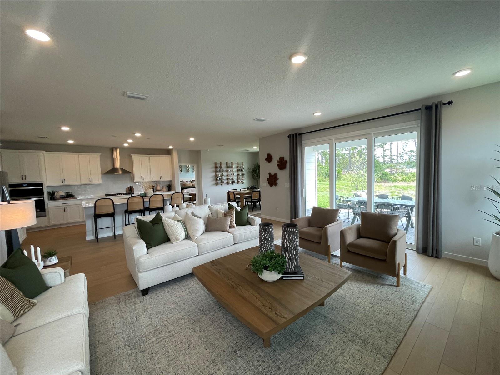 RESERVE EAST - Residential