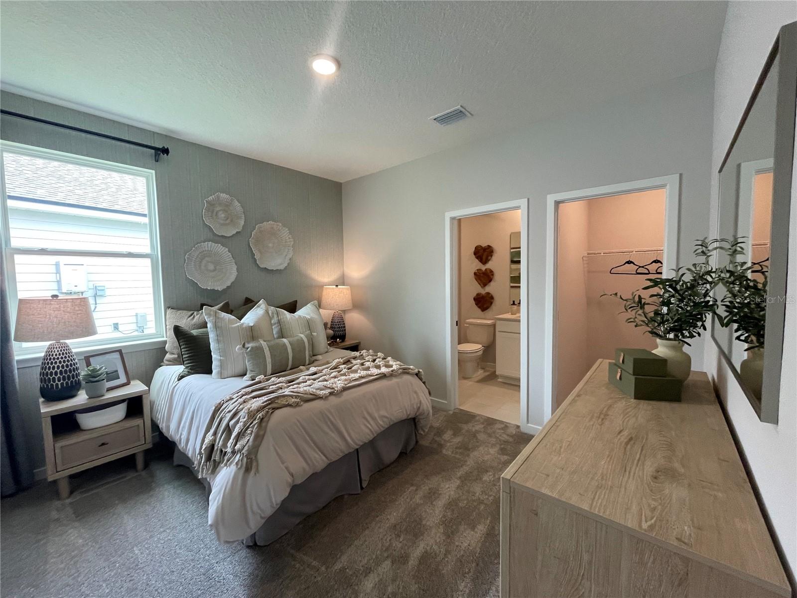 RESERVE EAST - Residential