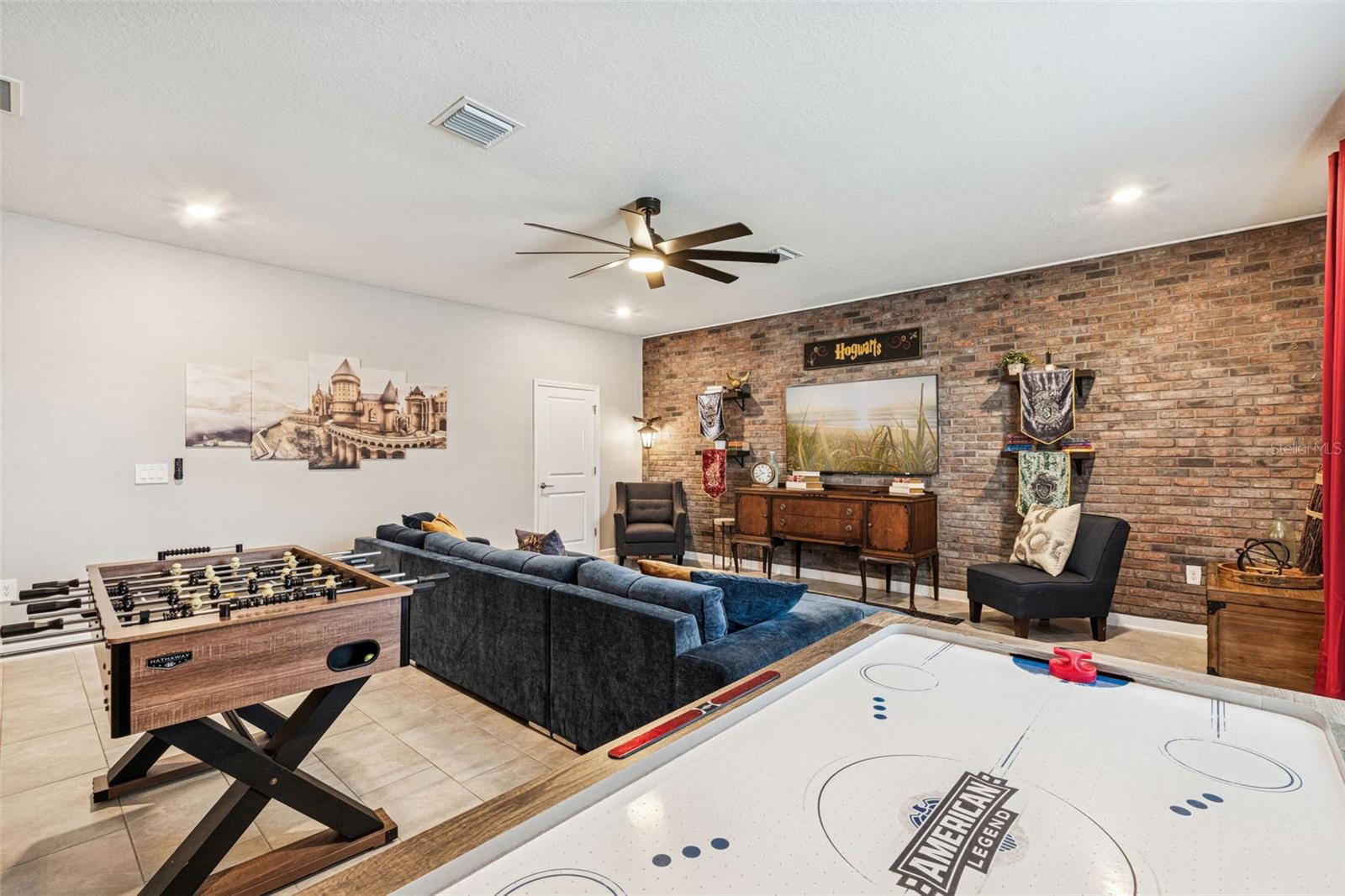 COVE AT STOREY LAKE 4 - Residential