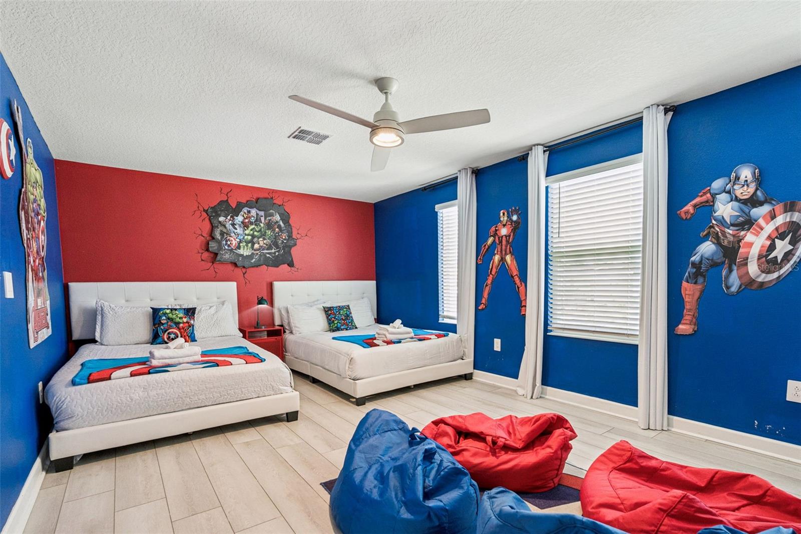 COVE AT STOREY LAKE 4 - Residential