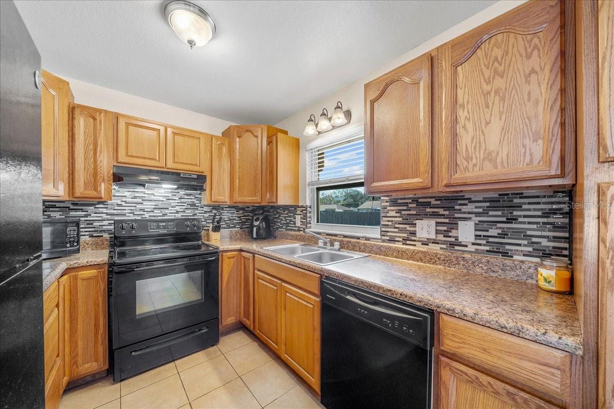 STONE HILL - Residential