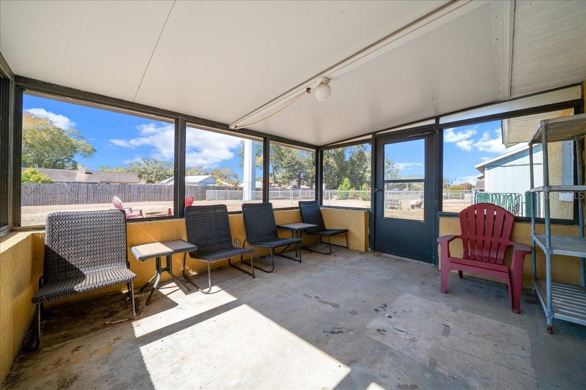 STONE HILL - Residential