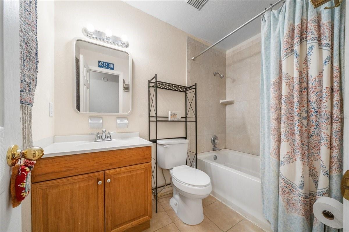 STONE HILL - Residential