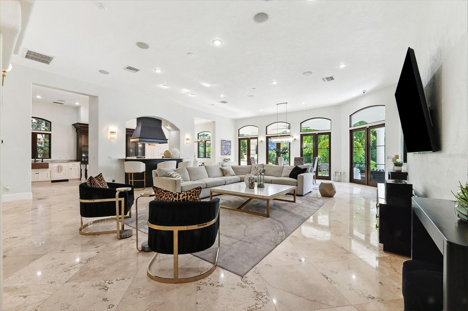 BEACH PARK - Residential