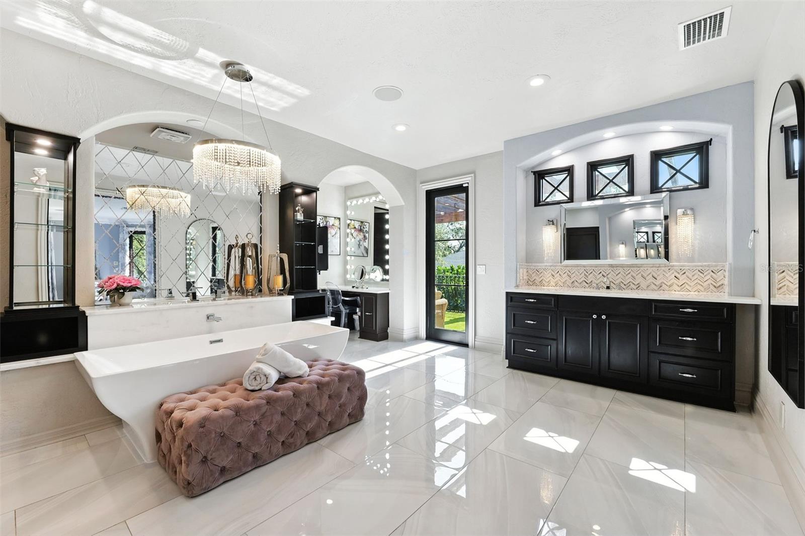 BEACH PARK - Residential