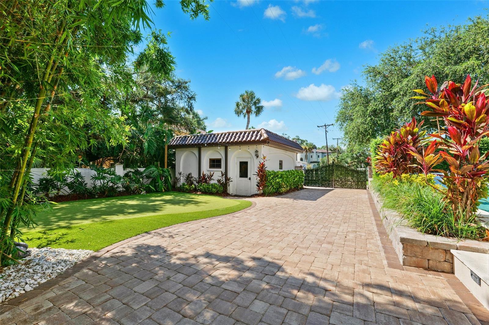 BEACH PARK - Residential