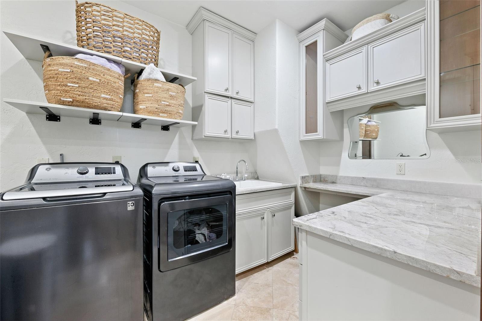 BEACH PARK - Residential