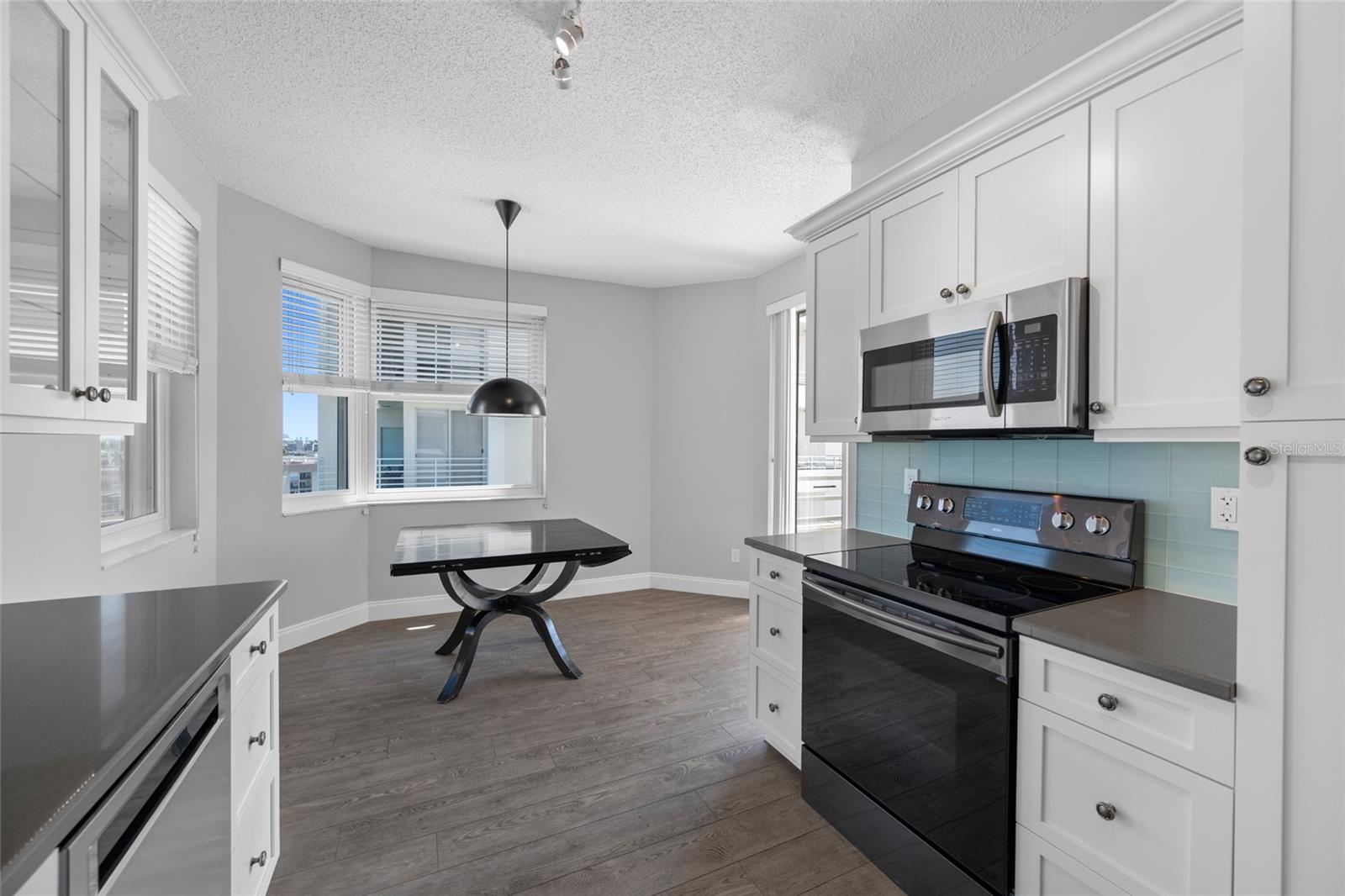 HARBOURSIDE CONDO - Residential