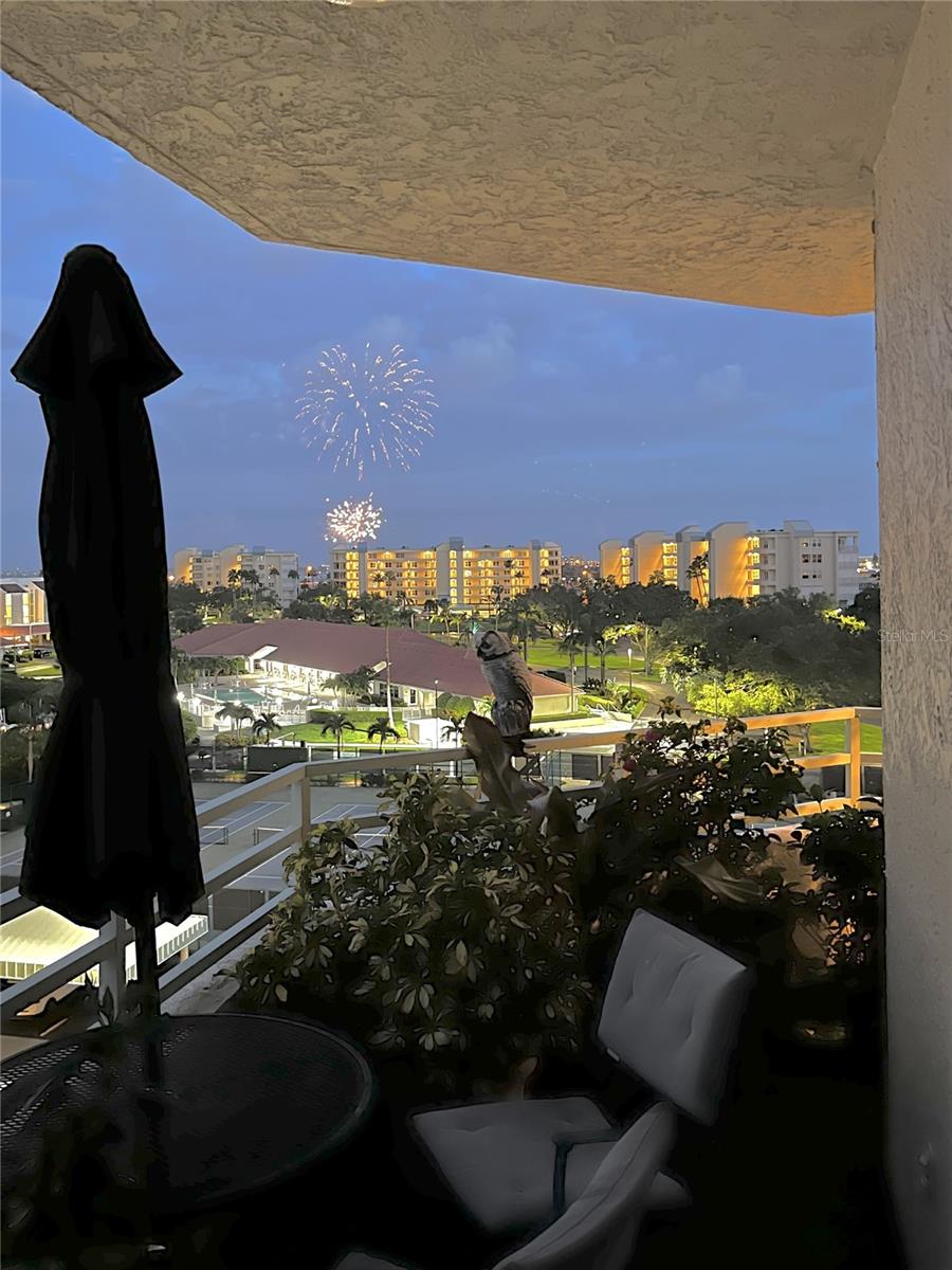 HARBOURSIDE CONDO - Residential